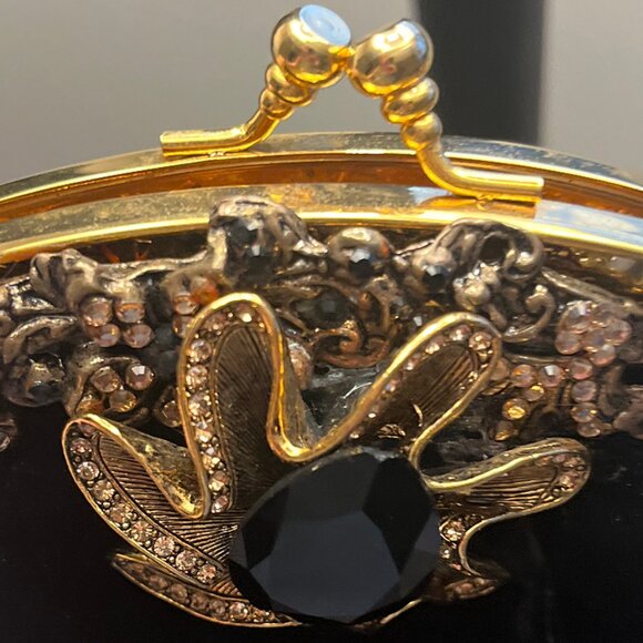 Letty Rare, Vintage Black Velvet Bag with Rhinestones / Decorative Clasp - Picture 4 of 12